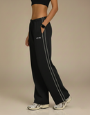 The  Après Gym Side-Stripe Jogger- Women