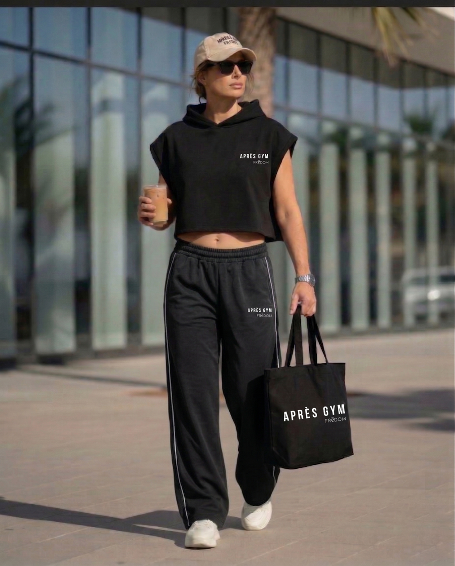 The Après-Gym Tote